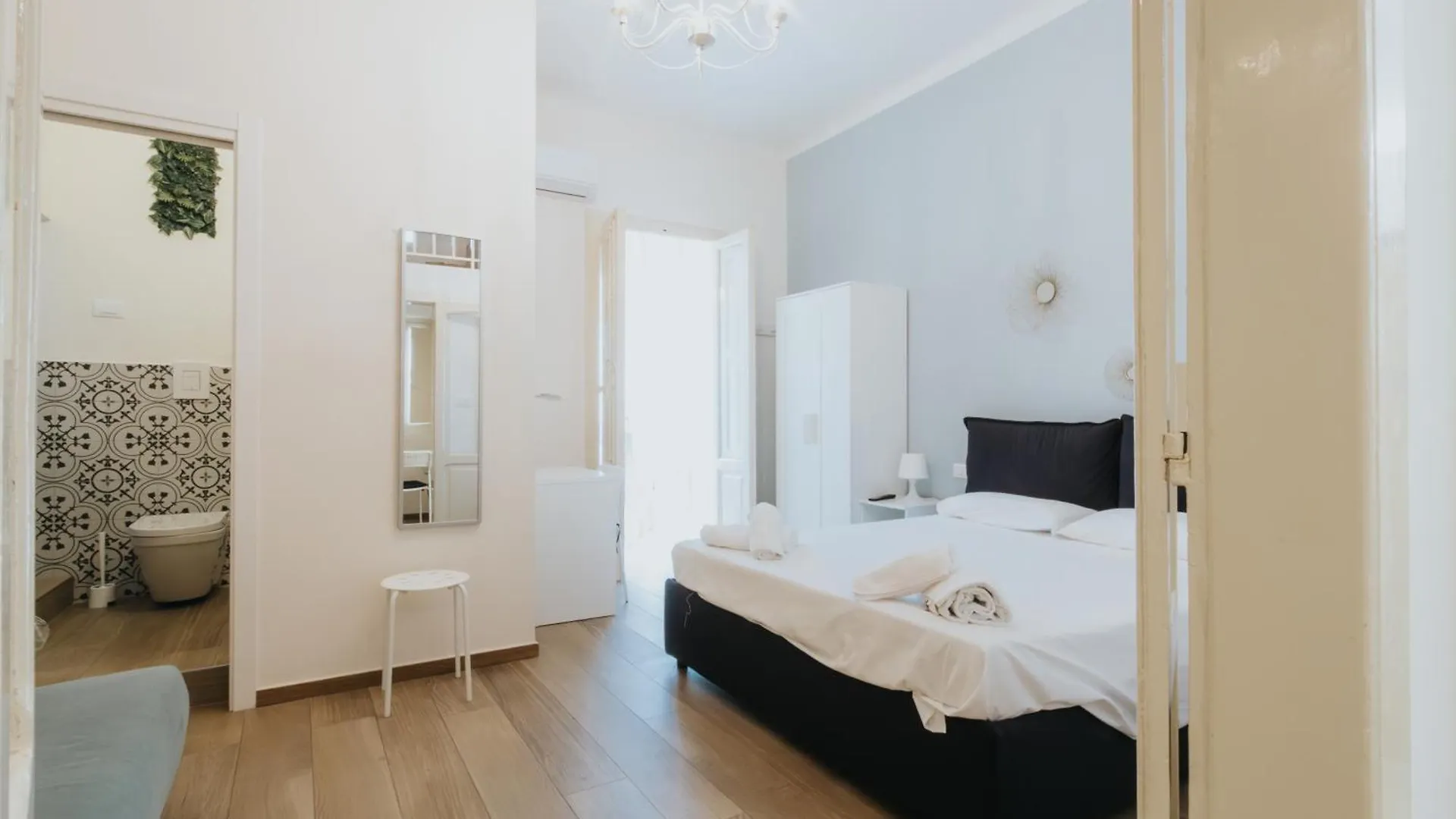 Apartmán Casa De Papel Bari 0*,